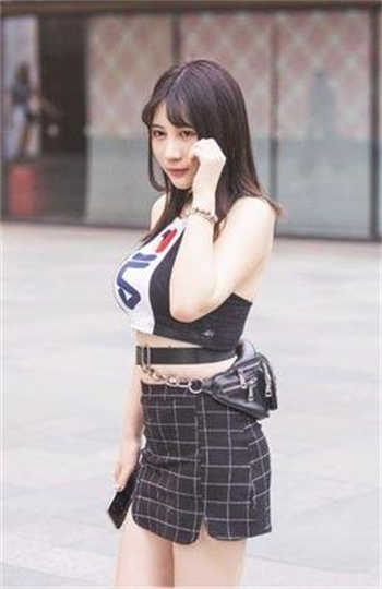 家庭老师吴梦梦