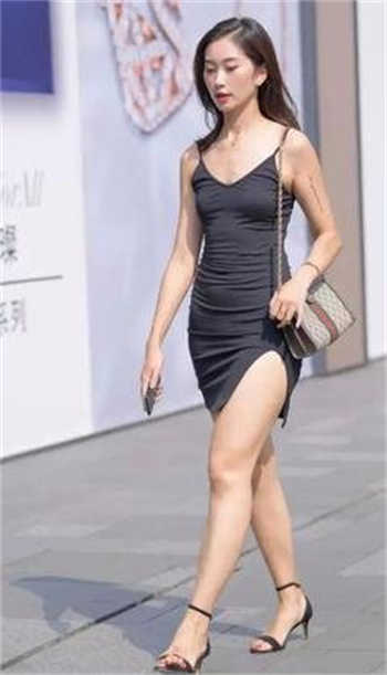女儿15岁自愿和父亲违法吗