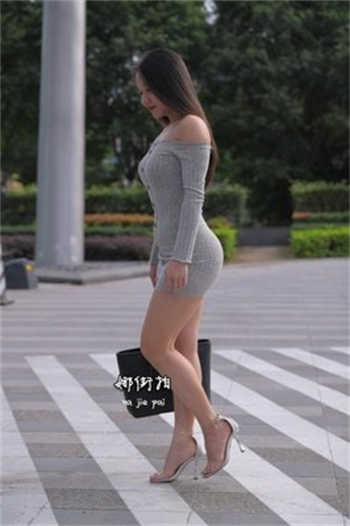 二次元坠入深海的图片