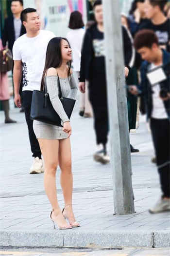 女销售的堕落完整版如意