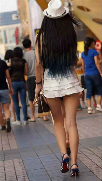 男子租女友回家致怀孕