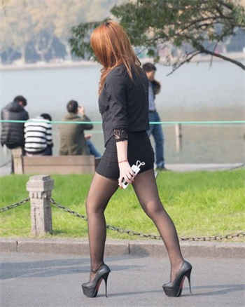被砍下的女人头颅清晰照片