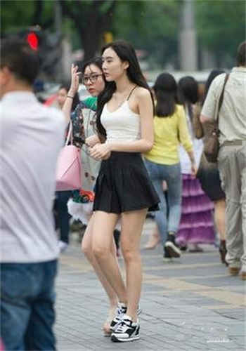 gif邪恶张动态图