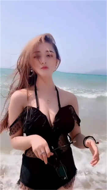 生理课上的意外小月