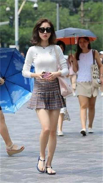 阿兵和妈妈的快乐生活