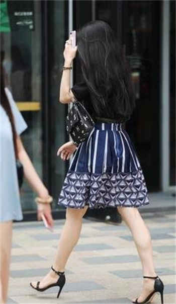 两个人妖 magnet