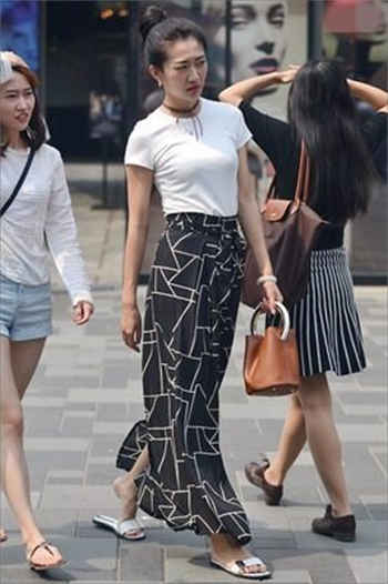 学校宿舍洗澡不安全