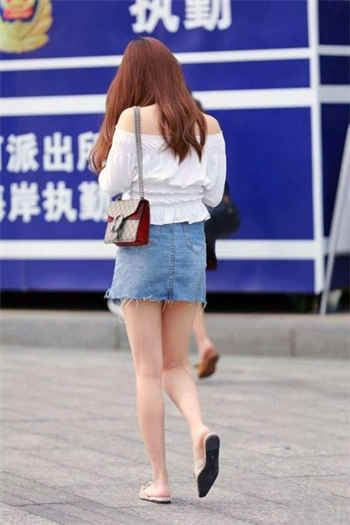 电车chi汉地铁游戏