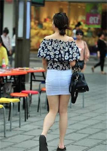 人妇周倩的沉沦第二章