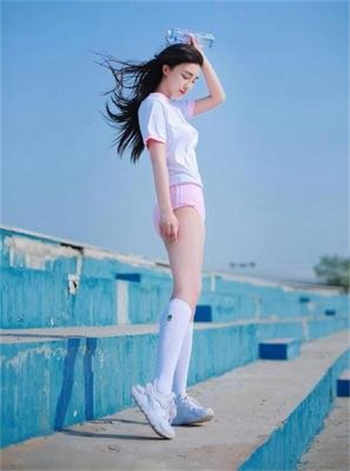 一个人旅行的说说心情
