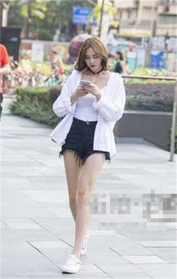 心动小房东第6次收租樱花