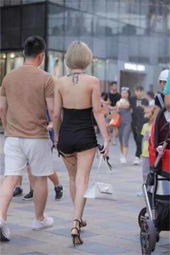 人妇周倩的沉沦第二章