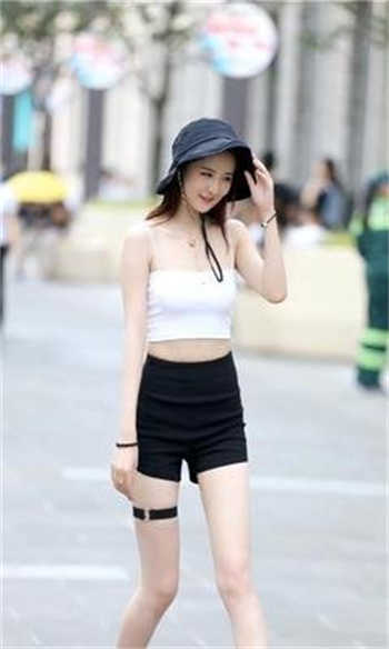 女宿舍一龙战十凤