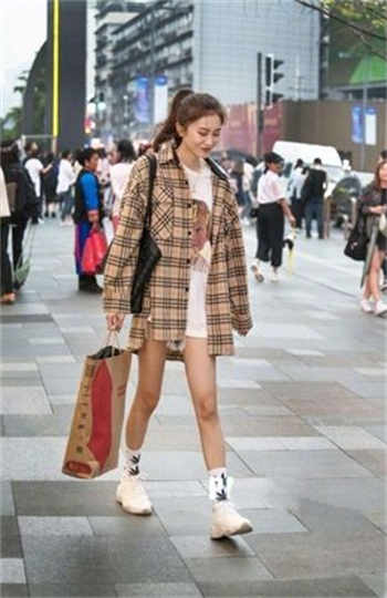 中野亚梨沙洪水