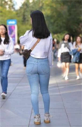 美发店的特殊服3韩国电影