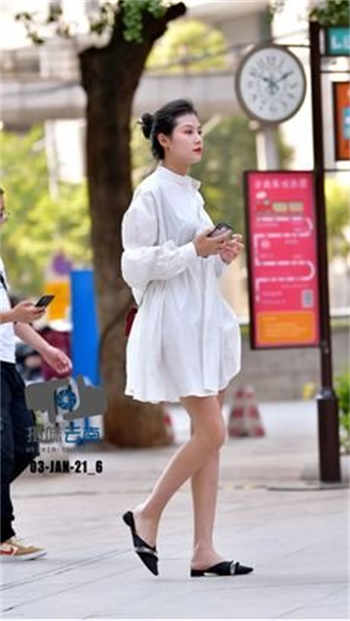 女被卡在洗衣机里边av