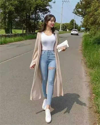 曹路菜市场后面的足浴