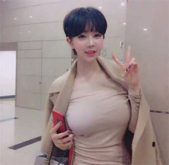 忆江的小说